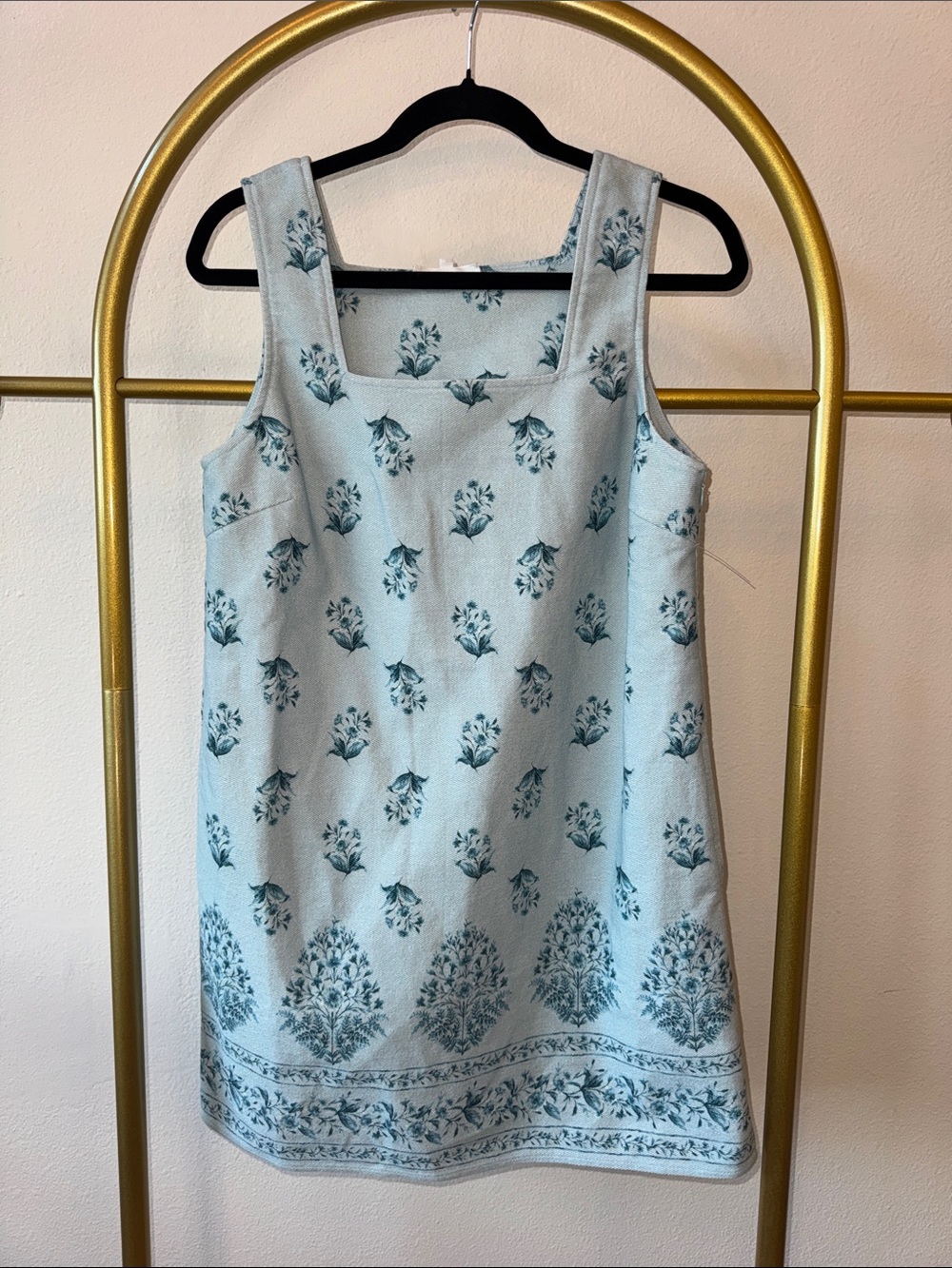 entro Light Blue Floral Mini Dress